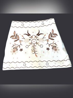 NWT Francesca’s Suede Feel Mini Skirt, Sz. M, Ivory w/ Tan/White Embroidery